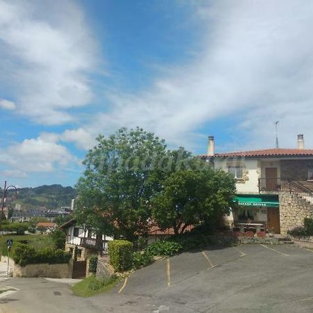 Agerre Goikoa Agroturismo Zarautz Exterior photo
